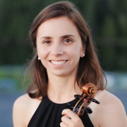 Sarah - Online Violin  teacher 