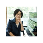 Brenda - Online Piano  teacher 
