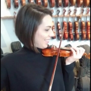 Madeline - Online Viola Violin  teacher 